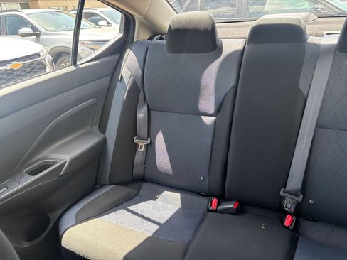 Used 2025 Nissan Versa SV FWD image 37
