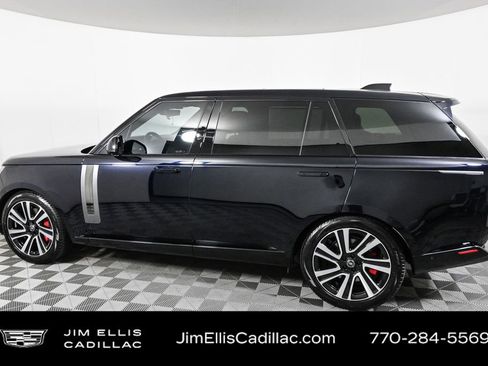 Used 2023 Land Rover Range Rover SV image 2