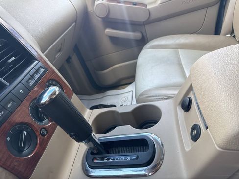 Used 2007 Ford Explorer Eddie Bauer AWD/4WD image 29