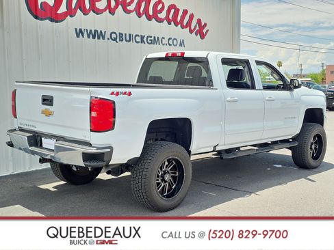 Used 2018 Chevrolet Silverado 1500 LT w/ Trailering Package AWD/4WD image 7