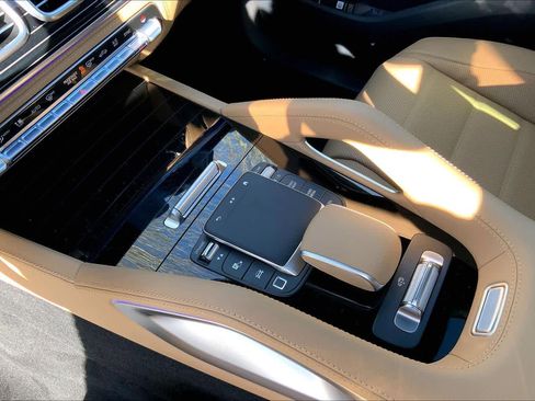 New 2026 Mercedes-Benz GLS 450 GLS 450 image 7