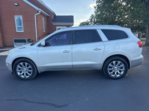 Used 2011 Buick Enclave CXL w/ LPO, Cargo Convenience Pkg FWD image 9