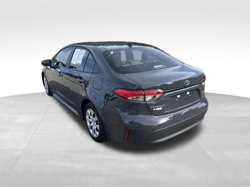 Used 2024 Toyota Corolla LE FWD image 3