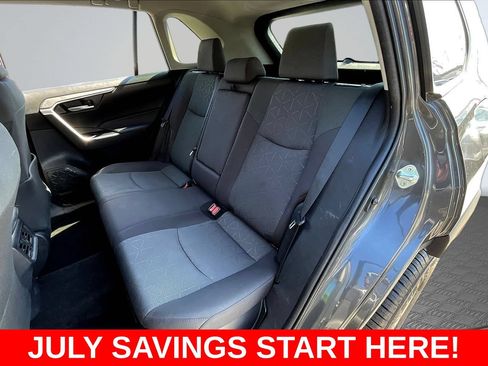 Used 2023 Toyota RAV4 XLE AWD/4WD image 29