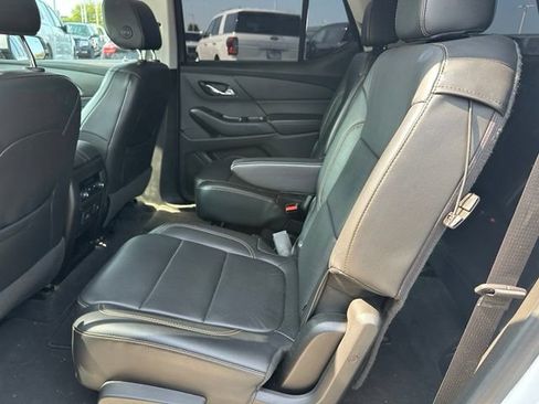 Used 2019 Chevrolet Traverse LT w/ LT Premium Package FWD image 13