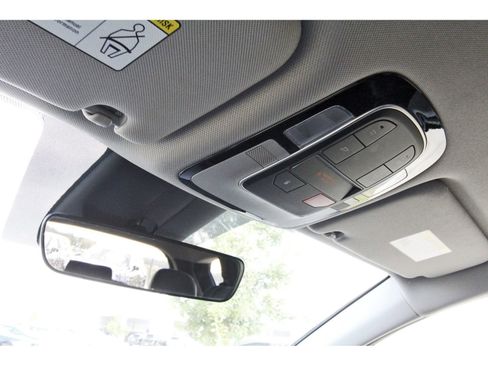 Used 2023 Hyundai Santa Fe SEL image 25