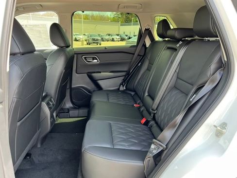 New 2026 Nissan Rogue Platinum AWD/4WD image 5
