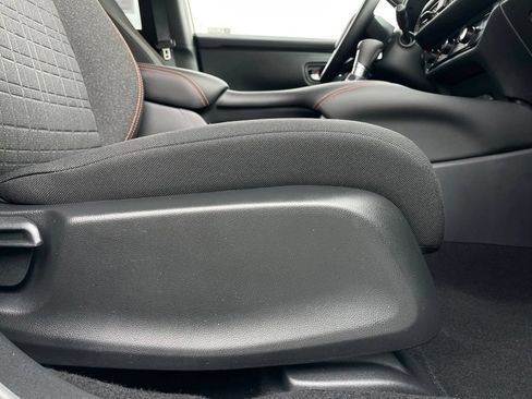 Certified 2026 Honda HR-V Sport image 30