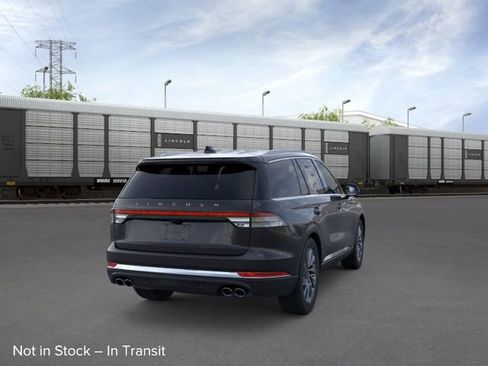 New 2026 Lincoln Aviator AWD image 9