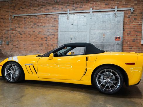 Used 2010 Chevrolet Corvette Grand Sport w/ Preferred Equipment Group RWD image 10