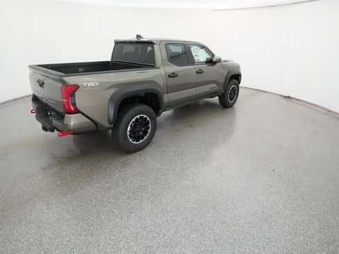 New 2025 Toyota Tacoma TRD Off-Road AWD/4WD image 9