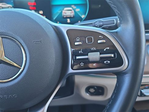 Used 2020 Mercedes-Benz GLE 350 4MATIC image 21