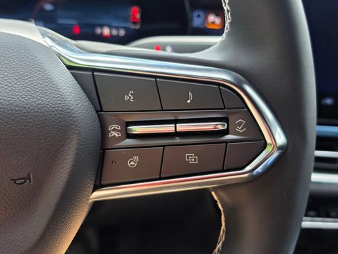 New 2026 Chevrolet Equinox EV LT AWD/4WD image 30