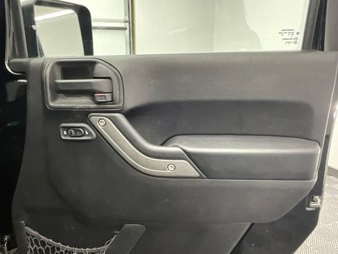 Used 2015 Jeep Wrangler Unlimited Sport w/ Quick Order Package 24S image 13