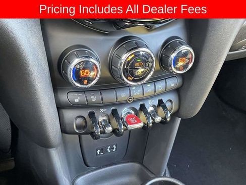 Used 2016 MINI Cooper Convertible FWD image 32