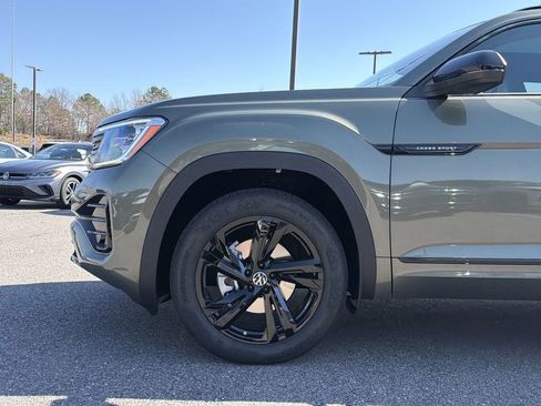 New 2026 Volkswagen Atlas Cross Sport SEL R-Line AWD/4WD image 9