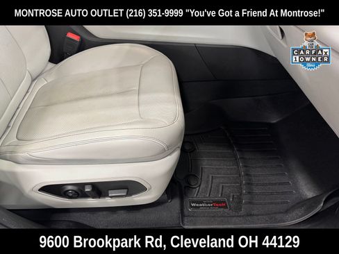 Used 2023 Jeep Grand Cherokee Overland AWD/4WD image 51