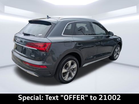 Certified 2023 Audi Q5 2.0T Premium w/ Convenience Package AWD/4WD image 2