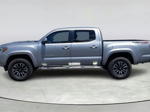 Used 2020 Toyota Tacoma TRD Sport image 5