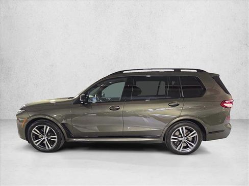 Used 2025 BMW X7 M60i AWD/4WD image 8