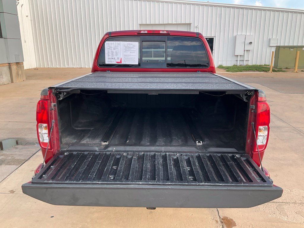 Used 2017 Nissan Frontier PRO-4X AWD/4WD image 29