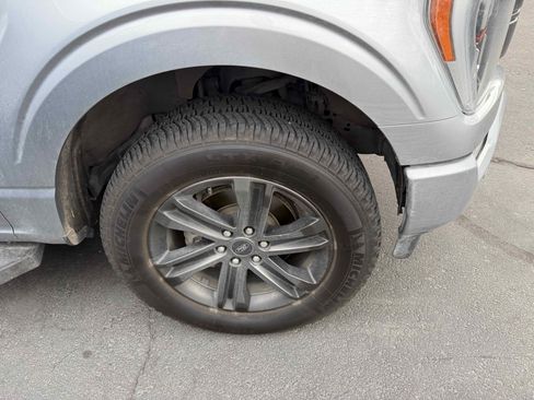 Used 2022 Ford F150 Lariat w/ Equipment Group 502A High image 8