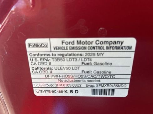 Certified 2025 Ford Explorer Platinum w/ Ultimate Package AWD/4WD image 26