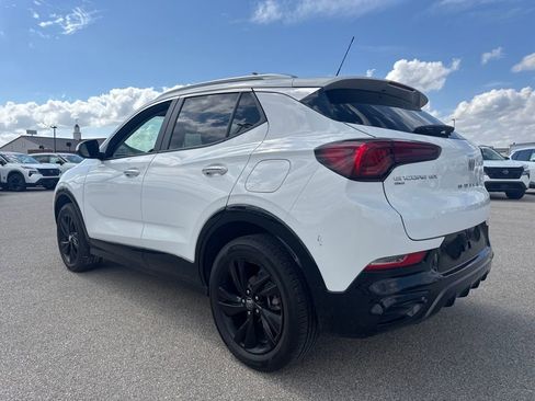 Used 2024 Buick Encore GX Sport Touring AWD/4WD image 4