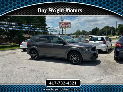 Used 2019 Dodge Journey SE w/ Blacktop Package