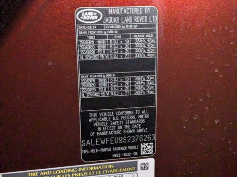 New 2025 Land Rover Defender 130 Outbound image 19