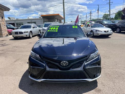 Used 2022 Toyota Camry SE FWD image 2