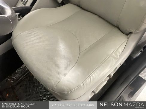 Used 2012 Toyota RAV4 Limited w/ Navigation Value Pkg FWD image 24