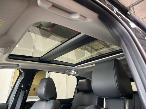 Used 2025 MAZDA CX-90 3.3 Turbo w/ Premium Sport Pkg image 5