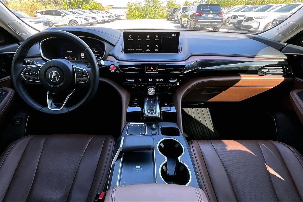 Used 2023 Acura MDX w/ Technology Package AWD/4WD image 18