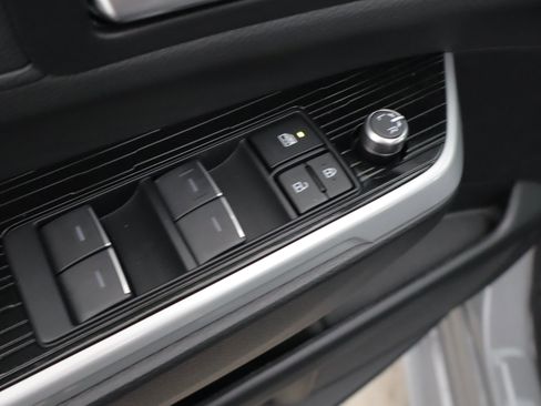 New 2026 Toyota Sienna XLE Woodland Edition AWD/4WD image 14
