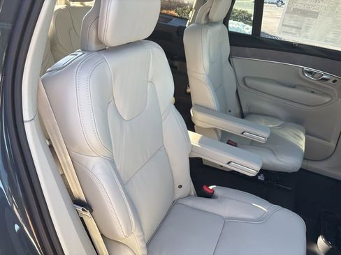 New 2026 Volvo XC90 B6 Ultra w/ Protection Package Premier AWD/4WD image 48
