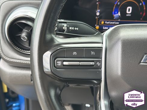 Used 2023 Chevrolet Colorado LT w/ LT Convenience Package II AWD/4WD image 16