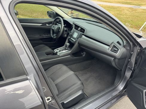 Used 2018 Honda Civic LX image 19