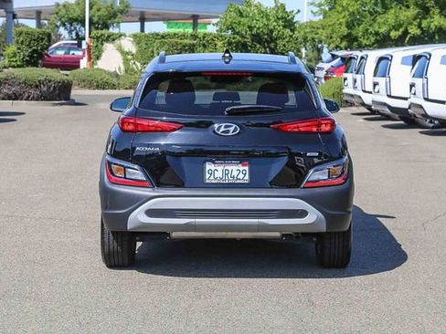 Certified 2022 Hyundai Kona SEL w/ Cargo Package AWD/4WD image 4