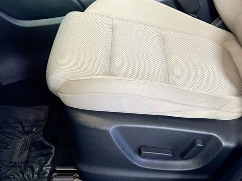 Used 2016 MAZDA CX-5 Touring image 18