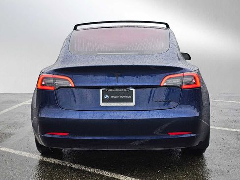 Used 2018 Tesla Model 3 Long Range image 4