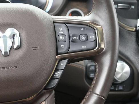 Used 2025 RAM 1500 Limited AWD/4WD image 27