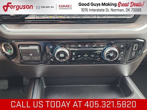 New 2026 GMC Sierra 1500 SLT w/ SLT Premium Plus Package AWD/4WD image 28