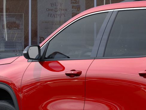 New 2026 Chevrolet Traverse LT w/ LPO, Floor Liner Package image 12