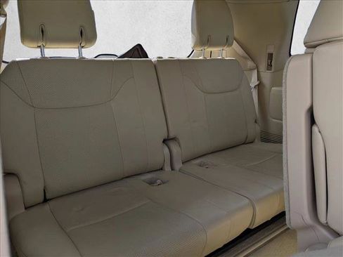 Used 2016 Lexus LX 570 4WD image 20