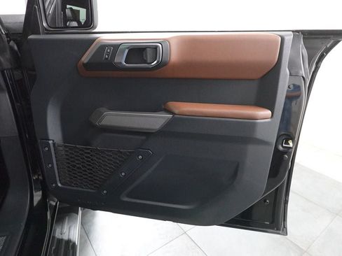 Certified 2023 Ford Bronco Outer Banks w/ Sasquatch Package AWD/4WD image 32