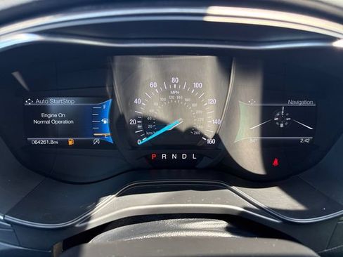 Used 2020 Ford Fusion SE FWD image 24