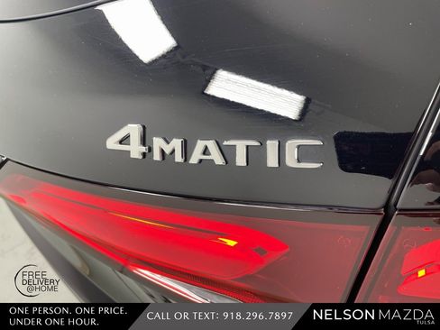 Used 2024 Mercedes-Benz GLC 300 4MATIC image 16