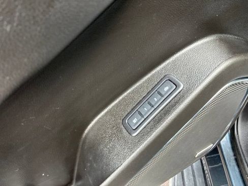Used 2020 GMC Yukon SLT AWD/4WD image 15