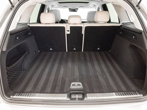 Used 2022 Mercedes-Benz GLC 300 4MATIC image 29